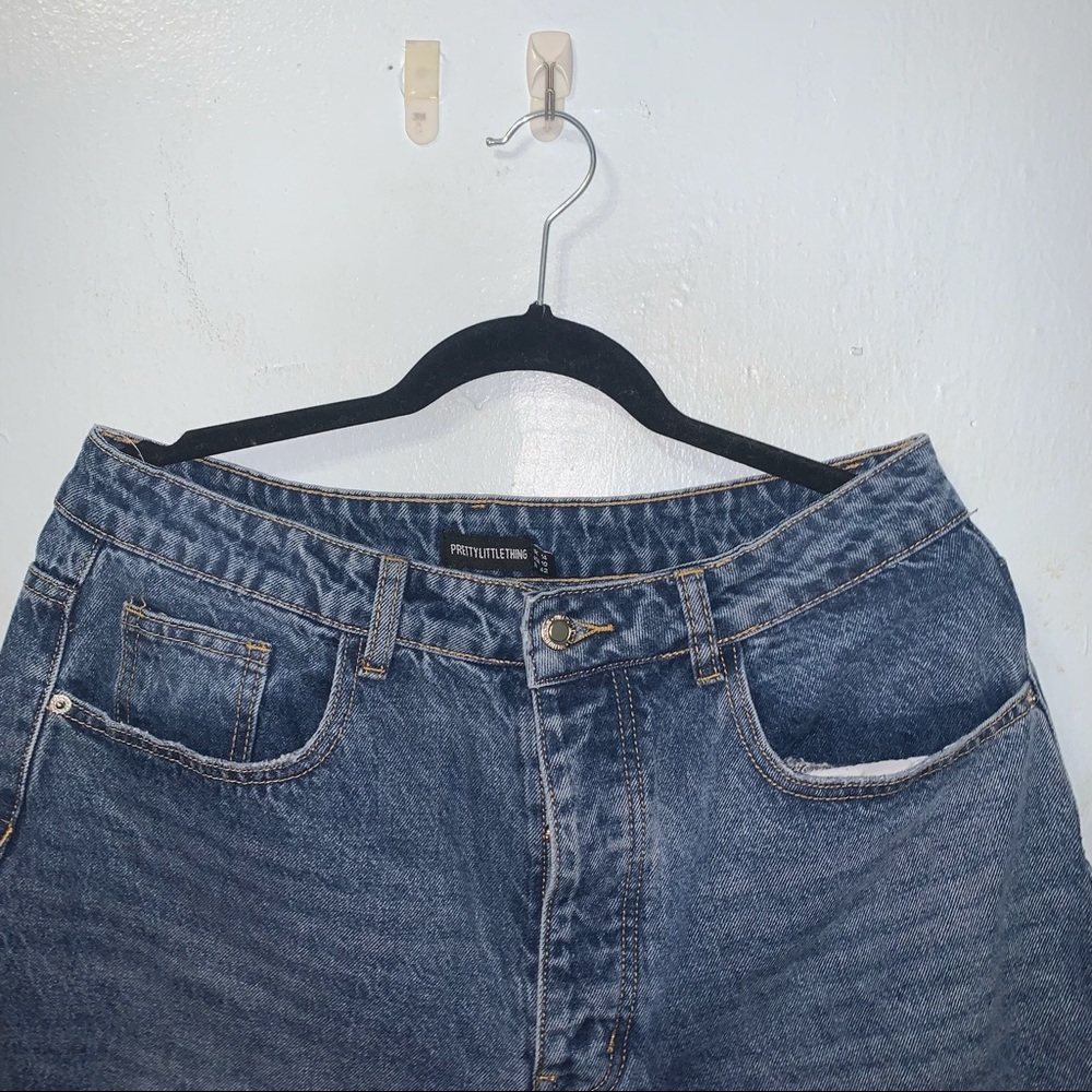 Mid Wash Thigh Split Baggy Boyfriend Jeans - Picture 11 of 16